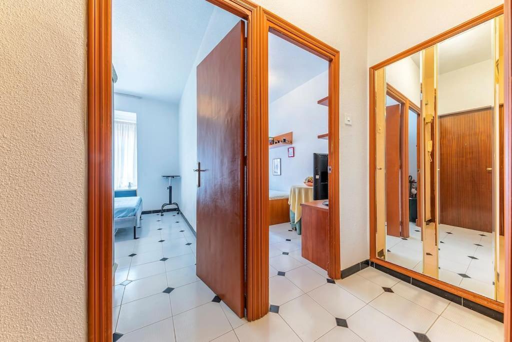 Piso En Pueblo Cerca De La Costa Appartement Elda Buitenkant foto